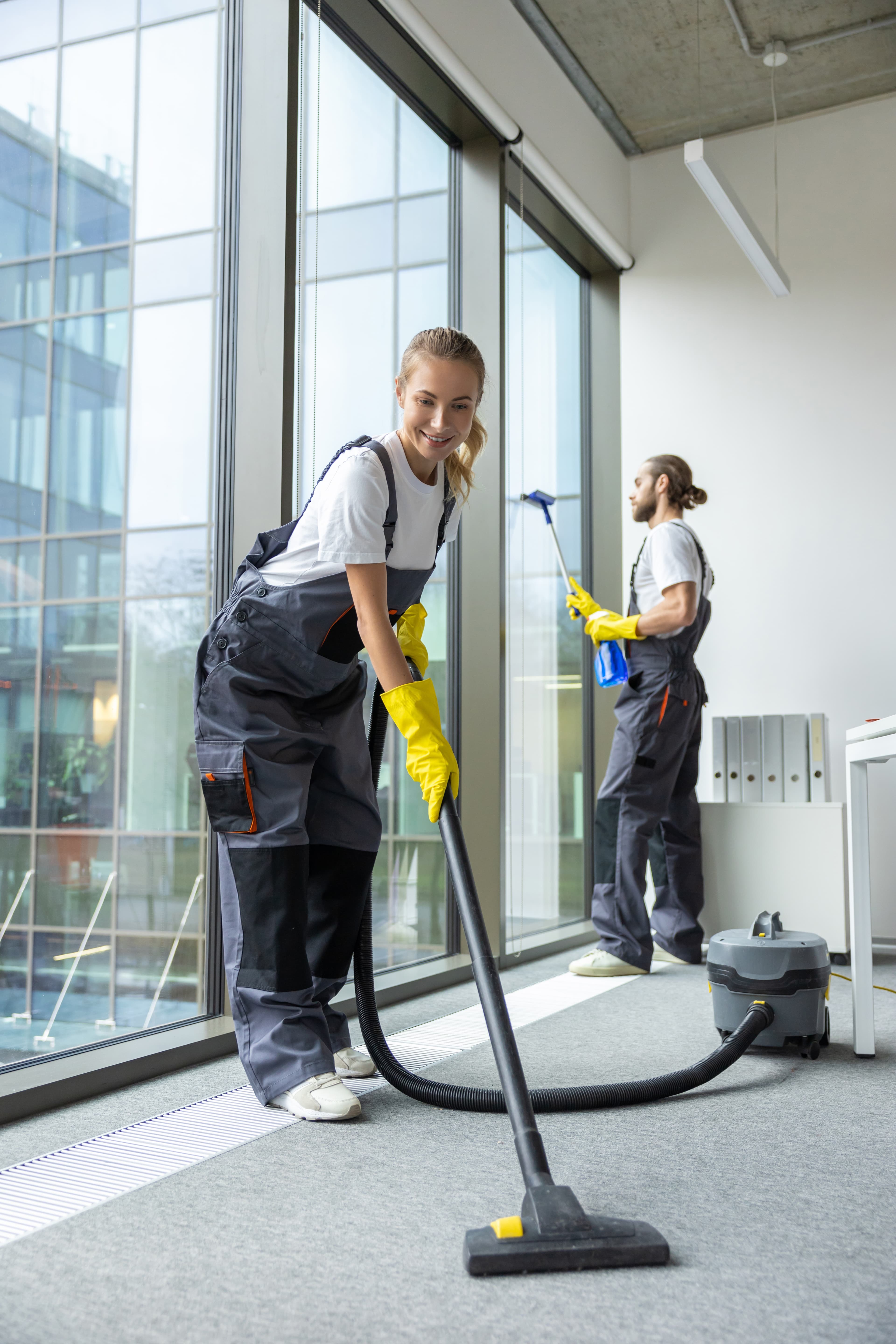 Günstiger Büroreinigungsservice für kleine Firmen in Berlin-Pankow
